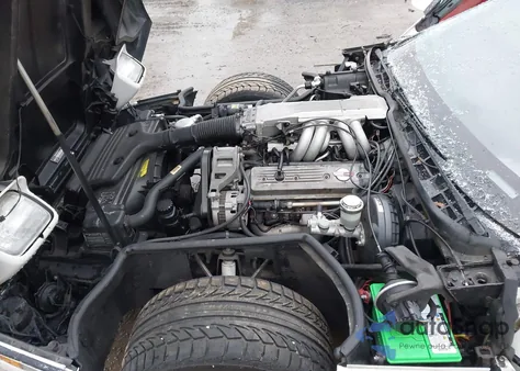 1986 Chevrolet Corvette z USA, uszkodzony, nr VIN 1G1YY6780G5901448